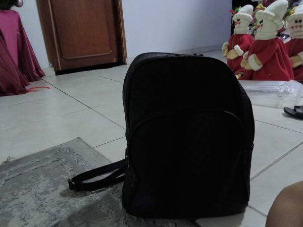 Bolso negro